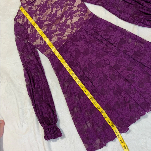 Weissman Long Sleeve Burgundy Lace Dance Costume size Medium - Picture 2 of 10